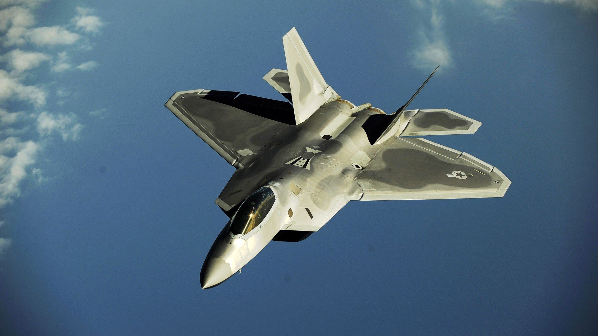 JIUYOU GAMING-关键时刻：王强最后三分稳住局势，锁定胜利！，王强1968