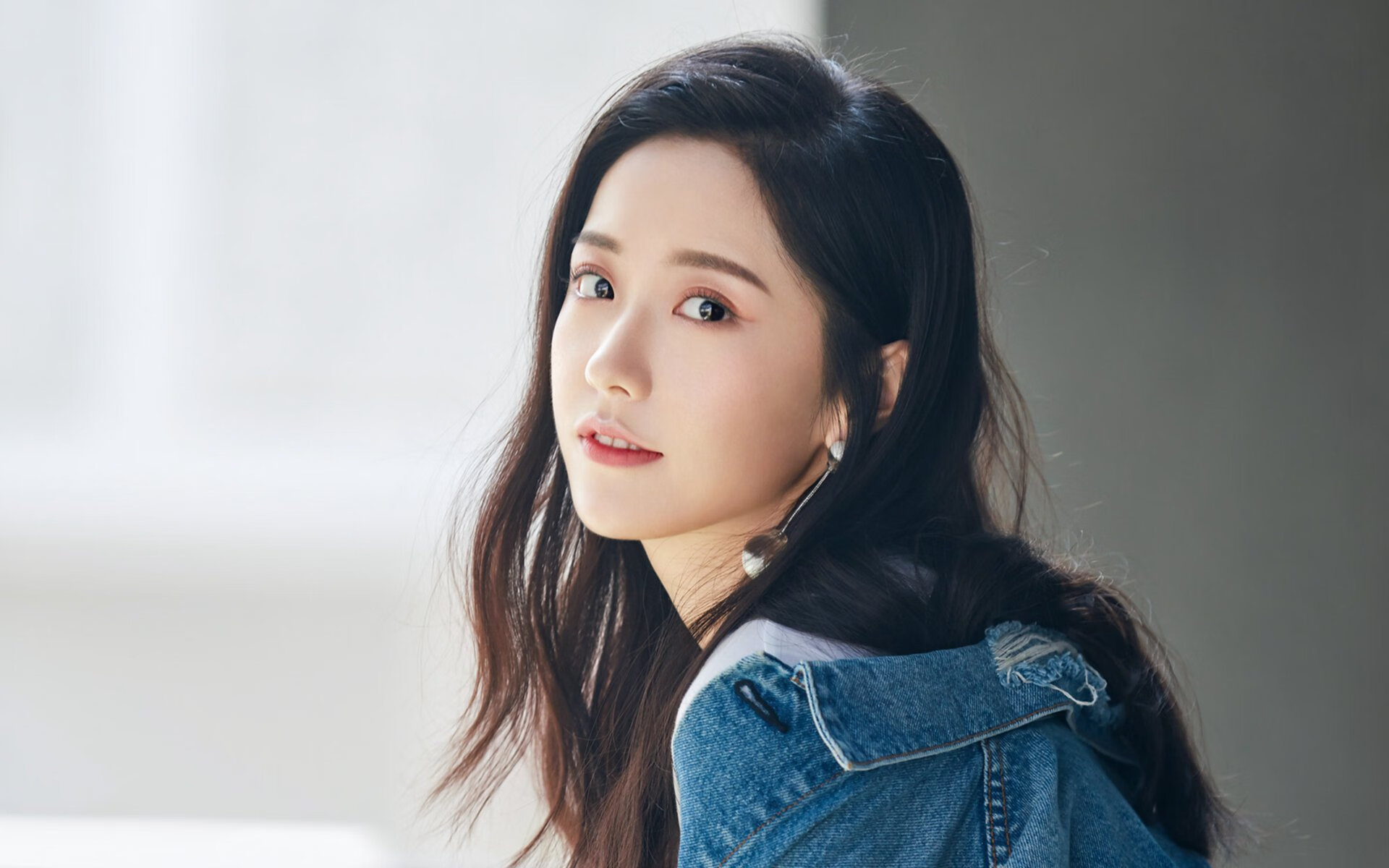 九游（jiuyou.com）游戏-赛场瞬间：第四节北京队紧咬比分，王强的逆袭成为赛事焦点！，北京队战绩