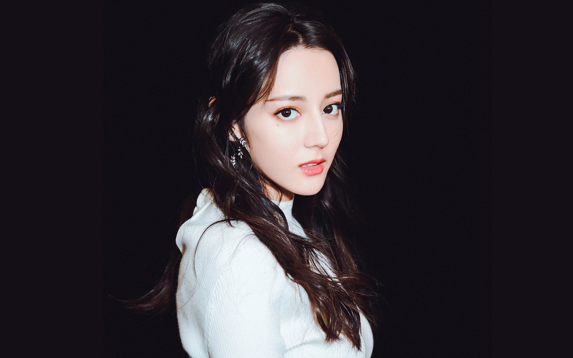 九游9游-欧洲足球决赛名额扩大，各国队伍蓄势待发，欧洲足球锦标赛决赛时间