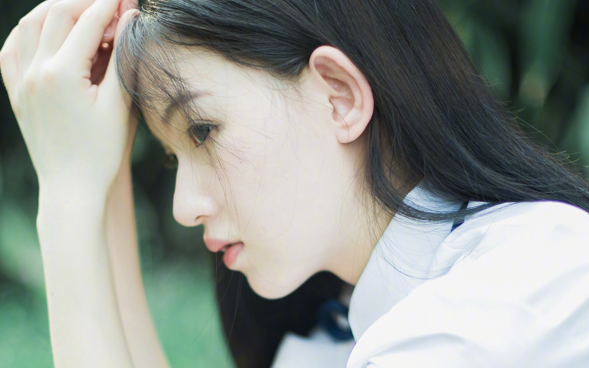 九游游戏中心官网-“技术革新首登阵：AI越位与裁判耳机摄像头试用”